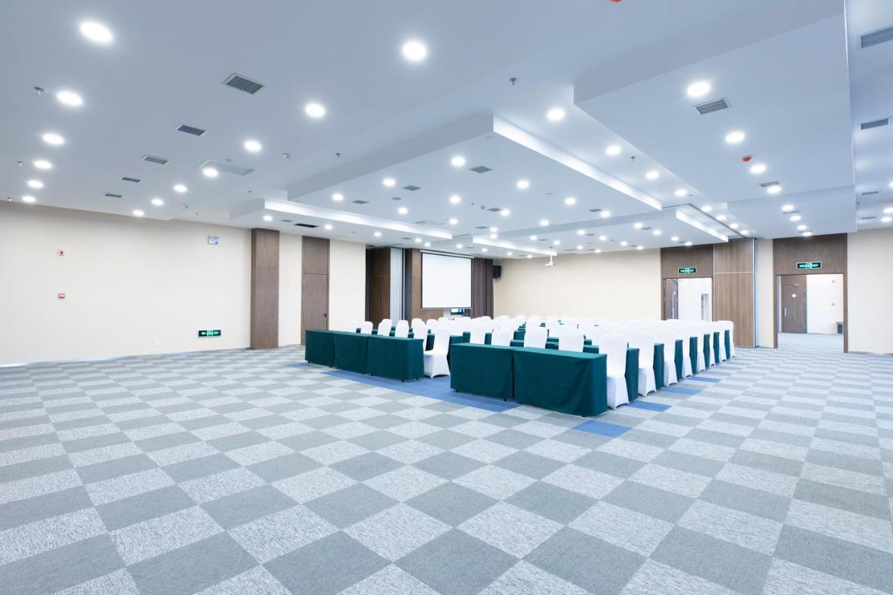 Holiday Inn Express Harbin Nan'gang Bagian luar foto